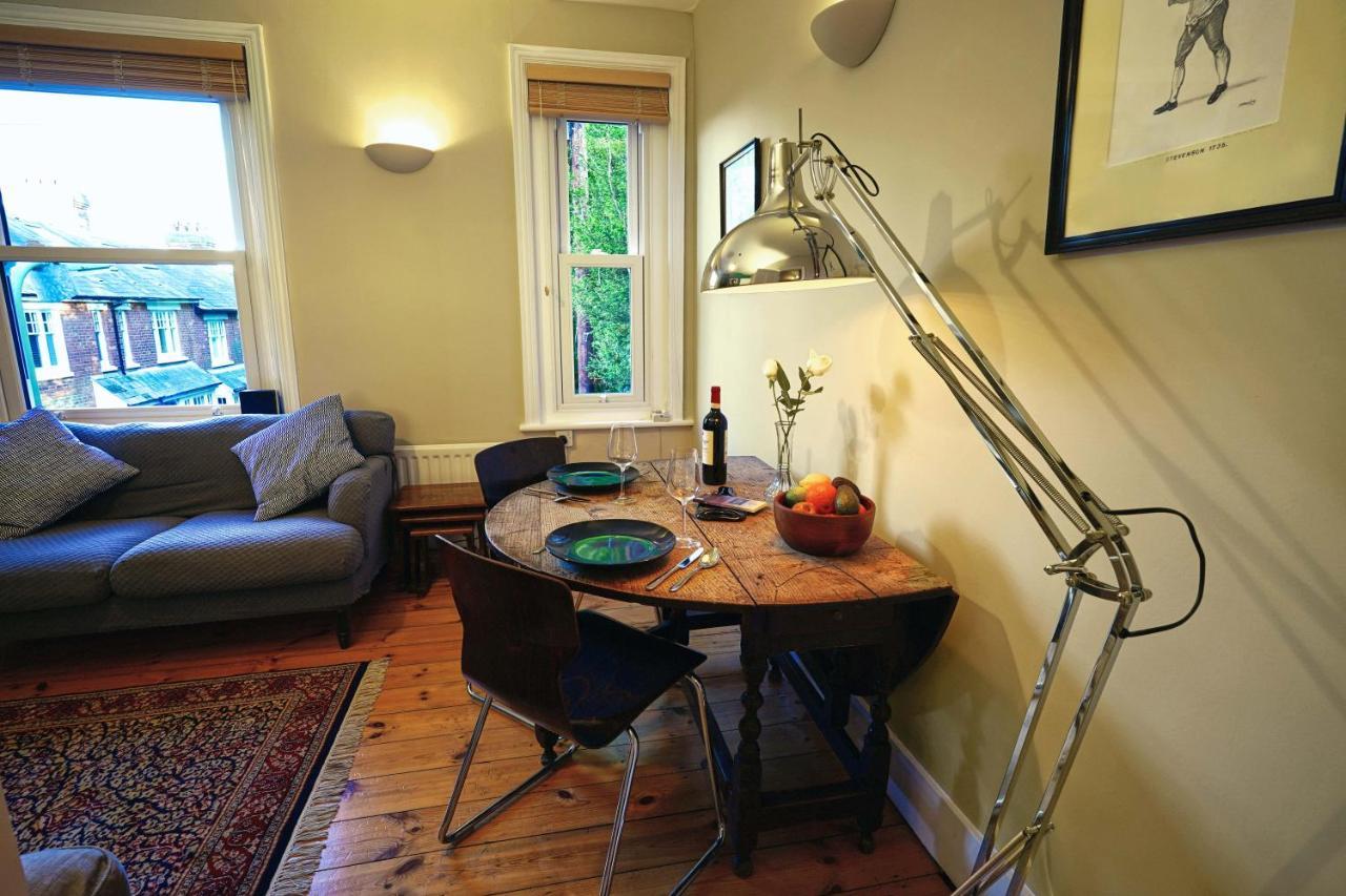 Tastefully Decorated 1-Bed With Free Parking - At Hem Apartment Уинчестър Екстериор снимка